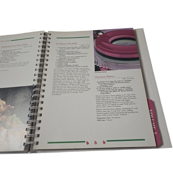 Treasury Of Christmas Recipe Collection 3 Books In One Gifts From The Kitchen - Picture 8 of 11